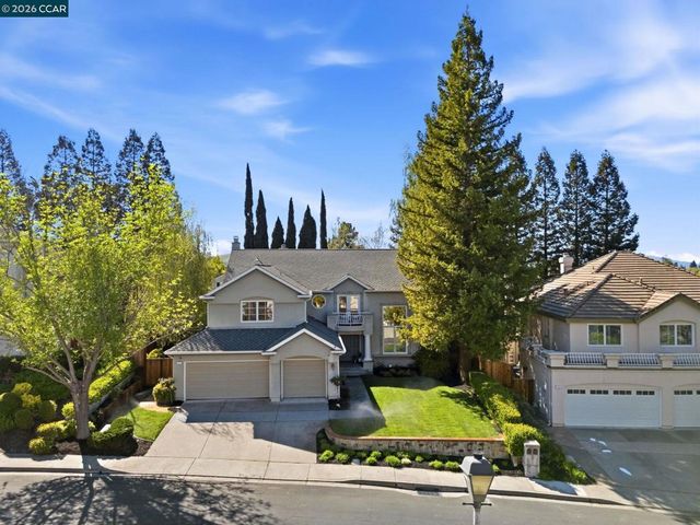 121 Rassani Dr, Danville, CA 94506