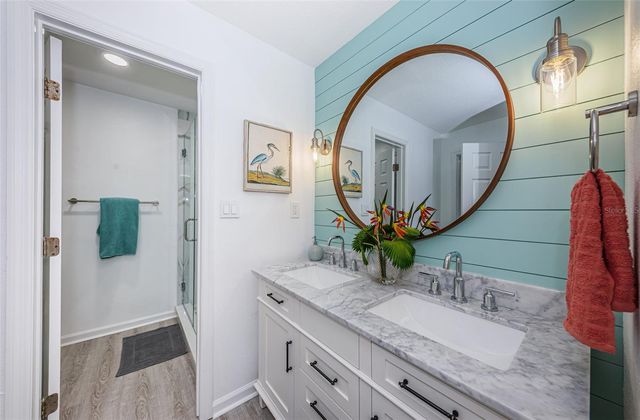 4834 BEACH DRIVE SE F, St Petersburg, FL 33705