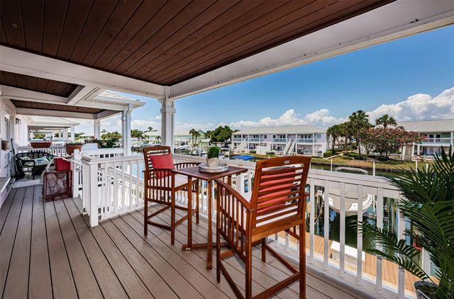 4834 BEACH DRIVE SE F, St Petersburg, FL 33705