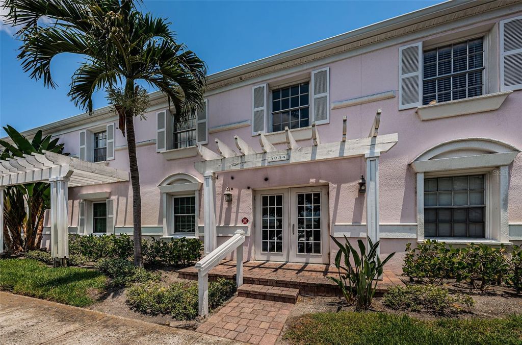 4834 BEACH DRIVE SE F, St Petersburg, FL 33705