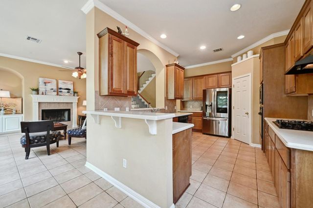 5717 Medicine Creek CRK, Austin, TX 78735