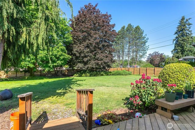 429 12th Street, Blaine, WA 98230