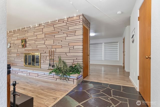 429 12th Street, Blaine, WA 98230