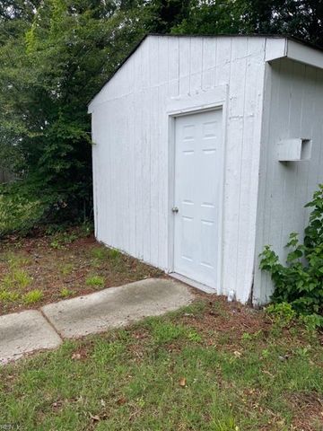 2754 Greendale AVE, Norfolk, VA 23518
