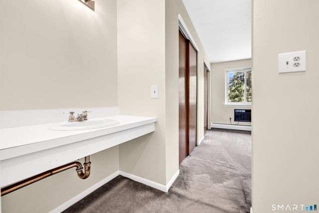 75 Carillon Drive A, Rocky Hill, CT 06067