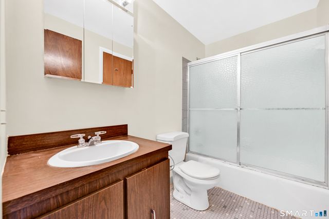 75 Carillon Drive A, Rocky Hill, CT 06067