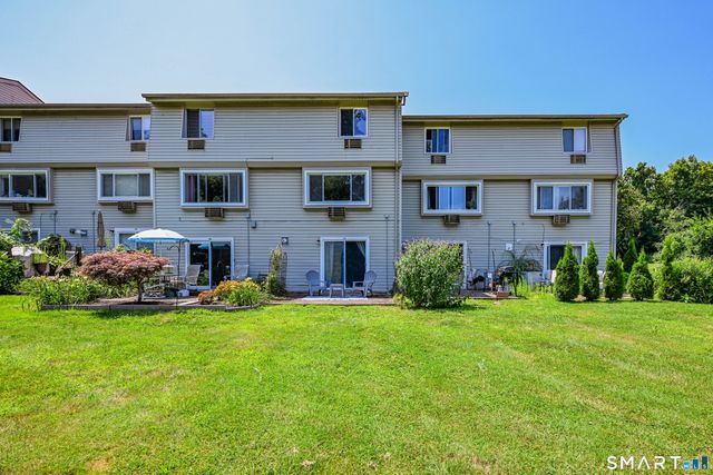 75 Carillon Drive A, Rocky Hill, CT 06067