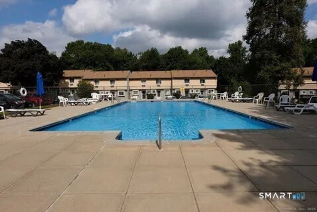 75 Carillon Drive A, Rocky Hill, CT 06067