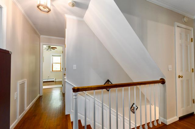 52 Ledgewood Road, Claremont, NH 03743