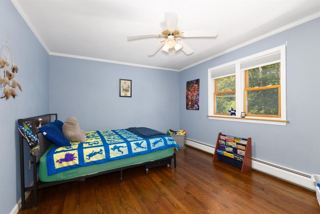 52 Ledgewood Road, Claremont, NH 03743
