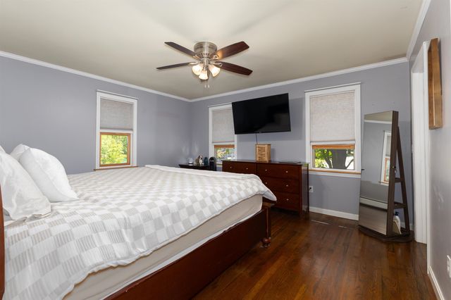 52 Ledgewood Road, Claremont, NH 03743