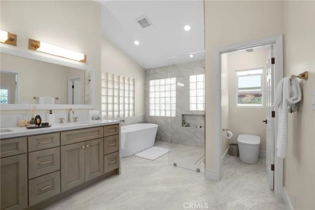 4321 Country Club, Long Beach, CA 90807