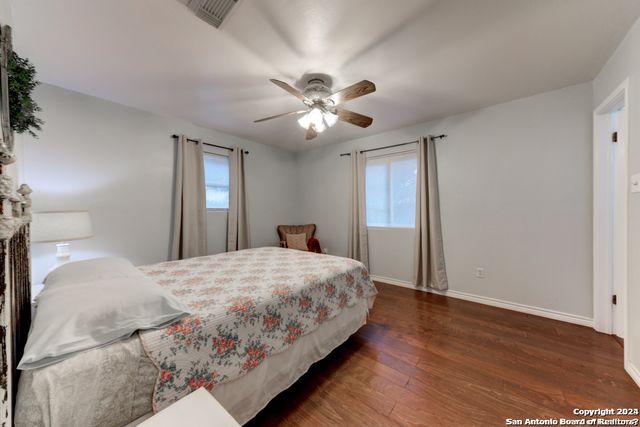 453 W MITCHELL ST, San Antonio, TX 78204
