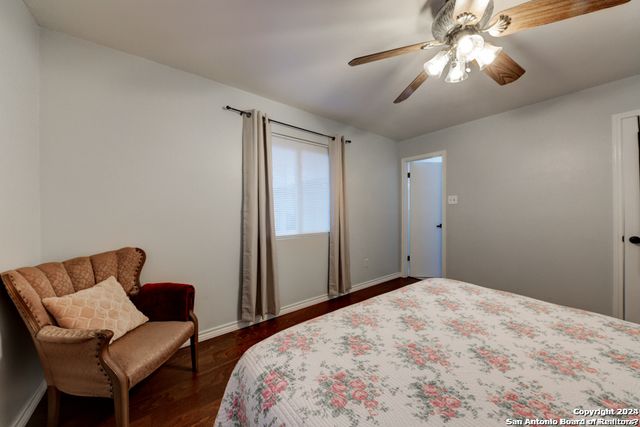 453 W MITCHELL ST, San Antonio, TX 78204