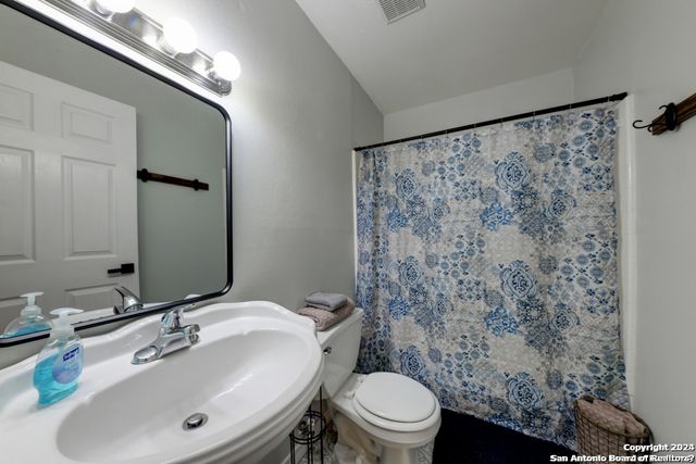 453 W MITCHELL ST, San Antonio, TX 78204
