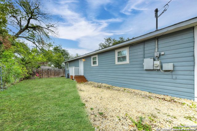 453 W MITCHELL ST, San Antonio, TX 78204