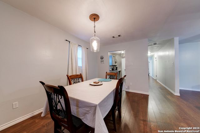 453 W MITCHELL ST, San Antonio, TX 78204