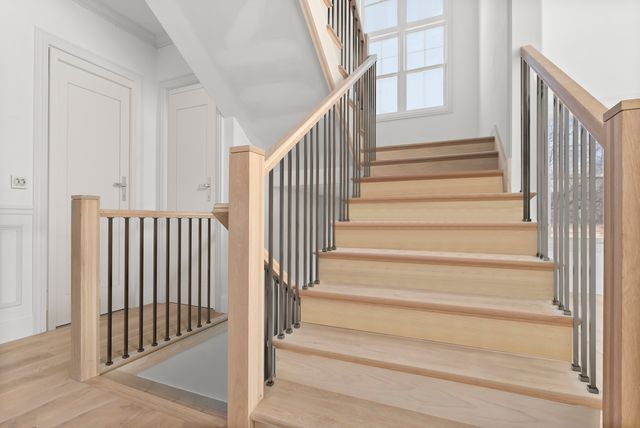 120 W Sauk Trail, Frankfort, IL 60423