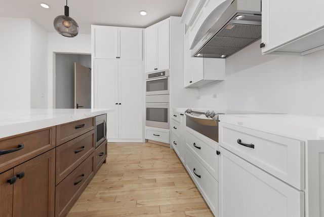 120 W Sauk Trail, Frankfort, IL 60423