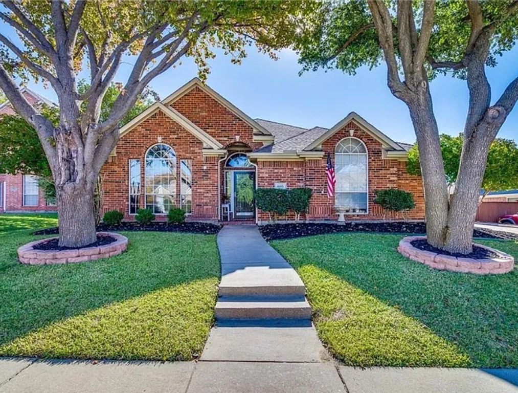 6005 Pin Oak Drive, Mckinney, TX 75072