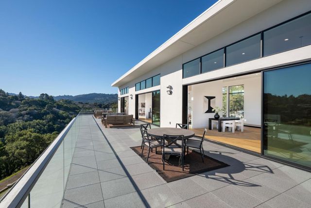 45 Calaveras Court, Hillsborough, CA 94010