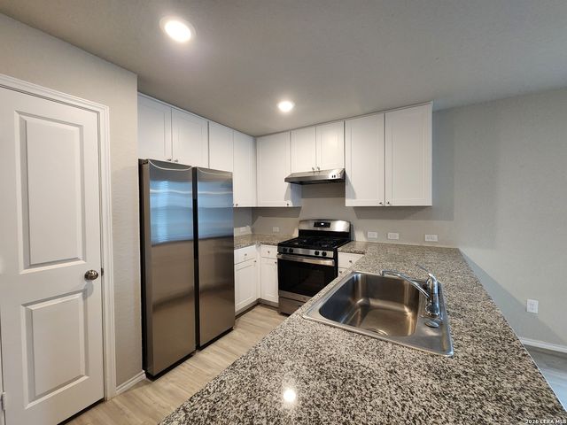 522 Blue Stem, New Braunfels, TX 78130