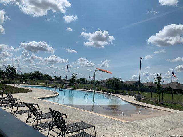 522 Blue Stem, New Braunfels, TX 78130