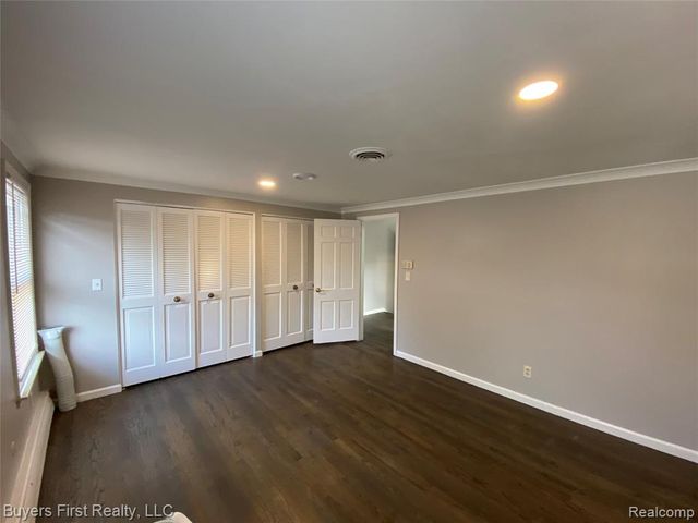 15736 George Washington Drive, Southfield, MI 48075