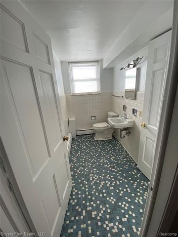 15736 George Washington Drive, Southfield, MI 48075