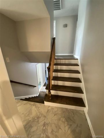 15736 George Washington Drive, Southfield, MI 48075
