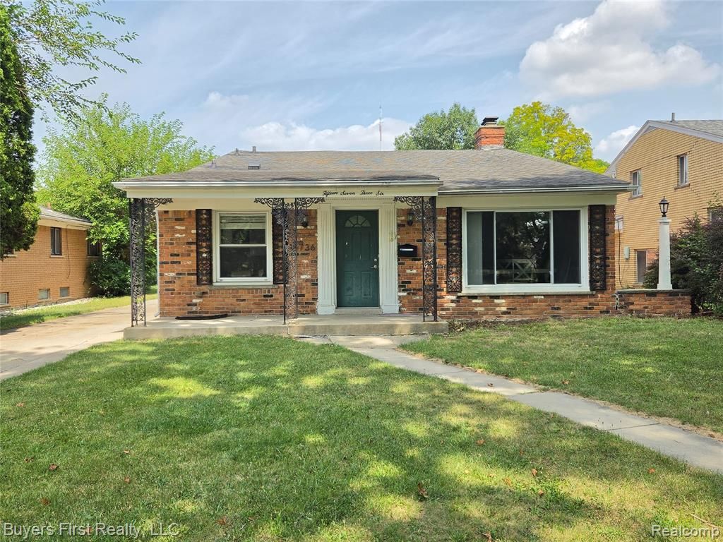 15736 George Washington Drive, Southfield, MI 48075