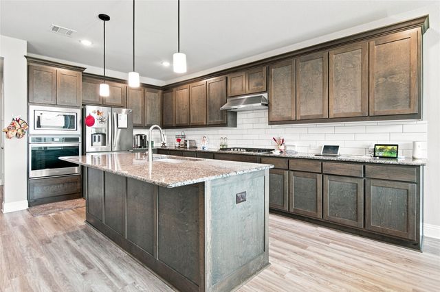 2913 Sundial Lane, Northlake, TX 76247