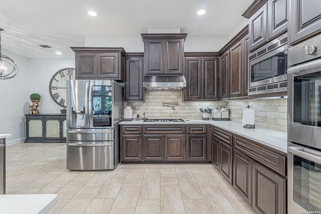 4410 ESSEX PL, Shavano Park, TX 78249