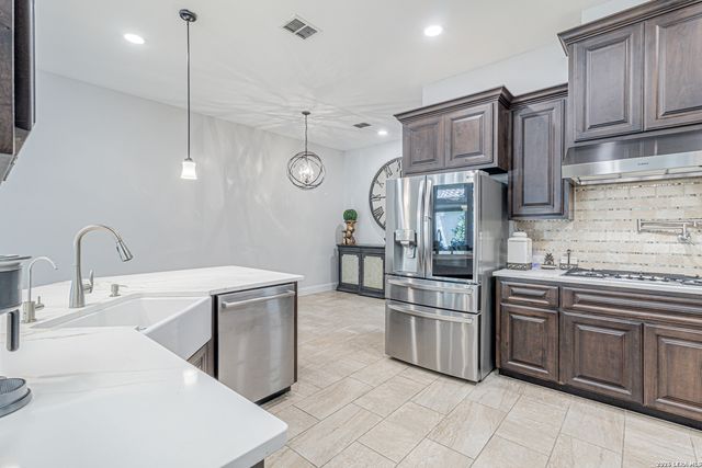 4410 ESSEX PL, Shavano Park, TX 78249