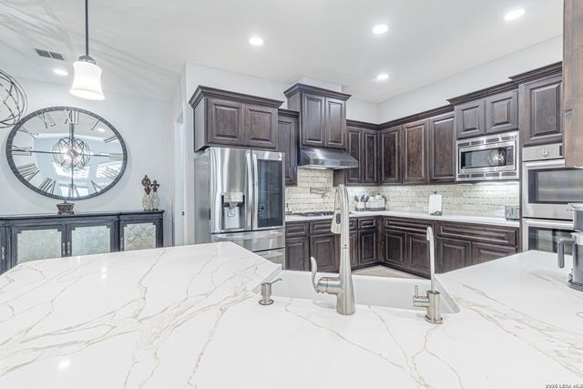 4410 ESSEX PL, Shavano Park, TX 78249