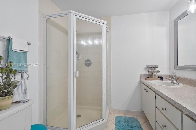 839 Blue Ridge Circle 839, West Palm Beach, FL 33409
