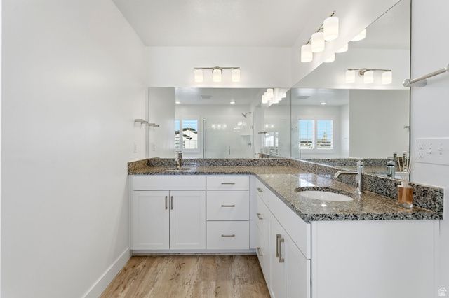 3022 S SHORELINE DR, Syracuse, UT 84075