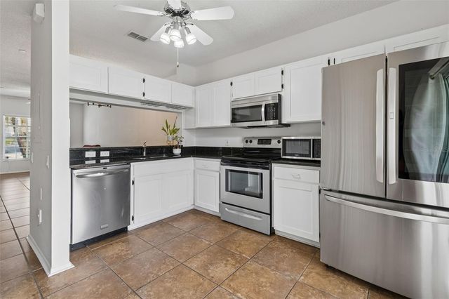 382 COUNTRYSIDE KEY BOULEVARD, Oldsmar, FL 34677