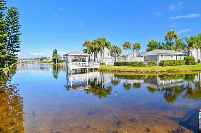 382 COUNTRYSIDE KEY BOULEVARD, Oldsmar, FL 34677
