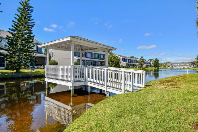 382 COUNTRYSIDE KEY BOULEVARD, Oldsmar, FL 34677