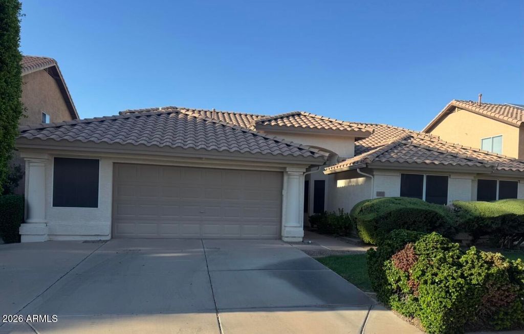 464 E BAYLOR Lane, Gilbert, AZ 85296 — photo 2