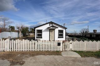 126 Maricopa Place, Taft, CA 93268