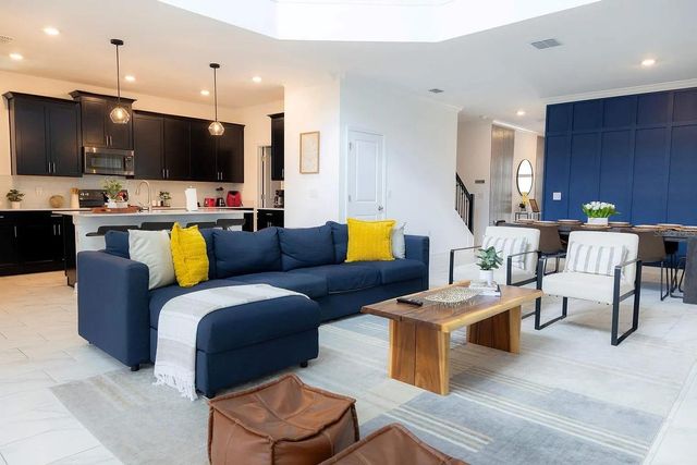 4294 PARAGRAPH DRIVE, Kissimmee, FL 34746