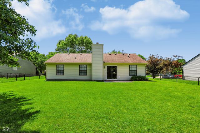 7229 Muirfield Place, Indianapolis, IN 46237