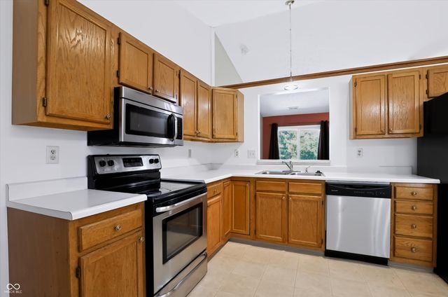 7229 Muirfield Place, Indianapolis, IN 46237