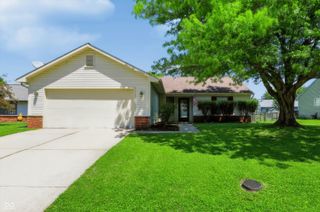 7229 Muirfield Place, Indianapolis, IN 46237