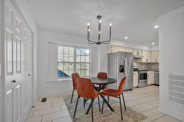 565 Michele Dr, Antioch, TN 37013