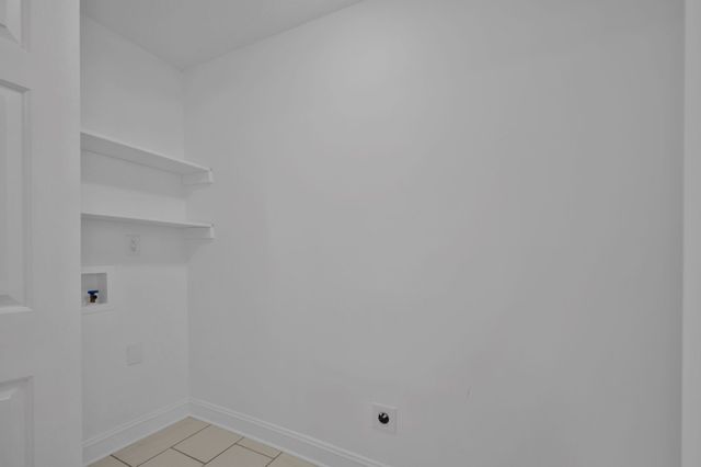 565 Michele Dr, Antioch, TN 37013