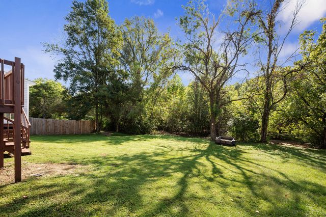 565 Michele Dr, Antioch, TN 37013