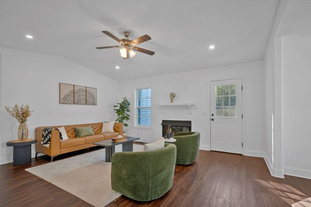 565 Michele Dr, Antioch, TN 37013